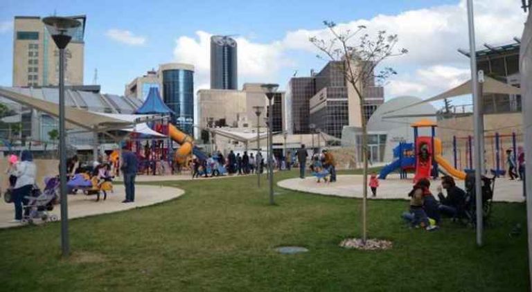  المركز الثقافي هيا ضمن أماكن سياحية في الأردن للعائلات