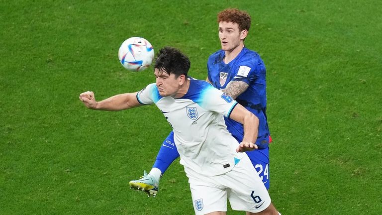 هاري ماجواير مع منتخب إنجلترا في كأس العالم 2022