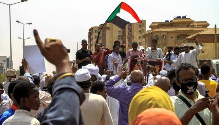 السودان يقترب إنهاء الانسداد السياسي 
