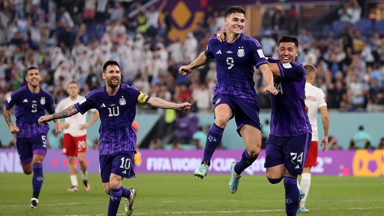 منتخب الأرجنتين في كأس العالم 2022 ليونيل ميسي قائد منتخب الأرجنتين في كأس العالم 2022