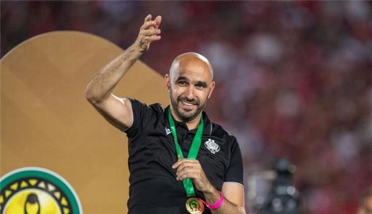وليد الركراكي قاد الوداد المغربي للفوز بدوري أبطال أفريقيا فريق الأهلي المصري