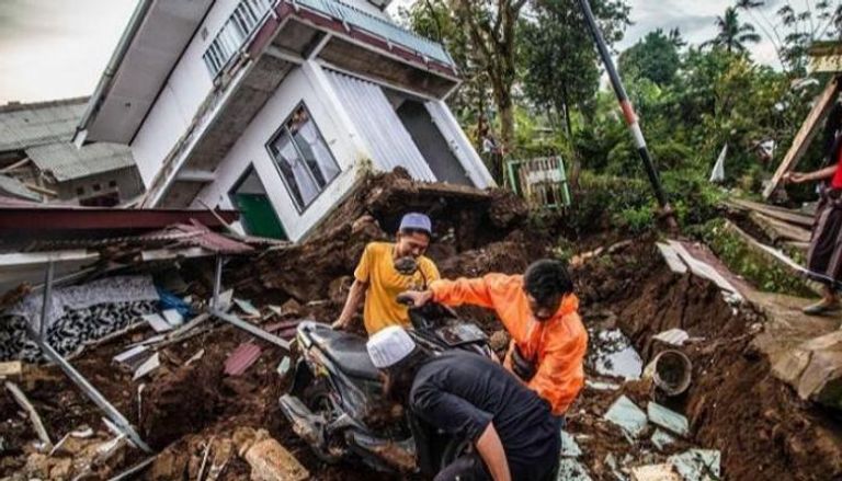 جانب من آثار زلزال ضرب إندونيسيا الشهر الماضي- أرشيفية