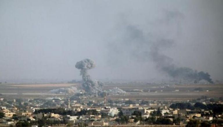 دخان متصاعد في المنطقة الحدودية بين سوريا وتركيا 