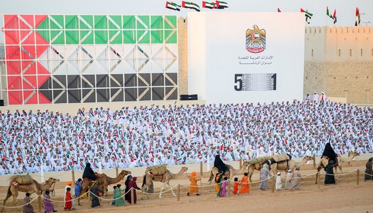 الشيخ محمد بن زايد آل نهيان خلال مشاركته في مسيرة الاتحاد
