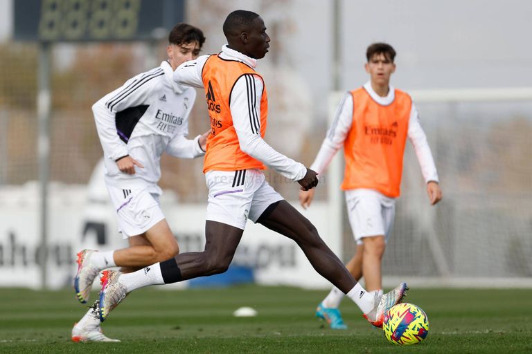 فيرلاند ميندي ريال مدريد