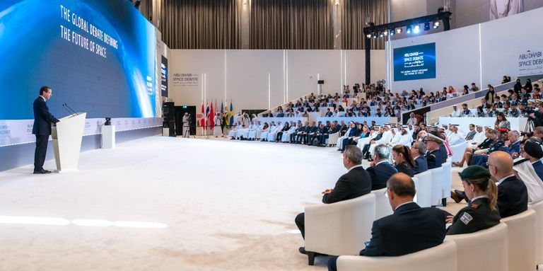 الرئيس الإسرائيلي إسحاق هرتسوغ خلال كلمته في "حوار أبوظبي للفضاء"