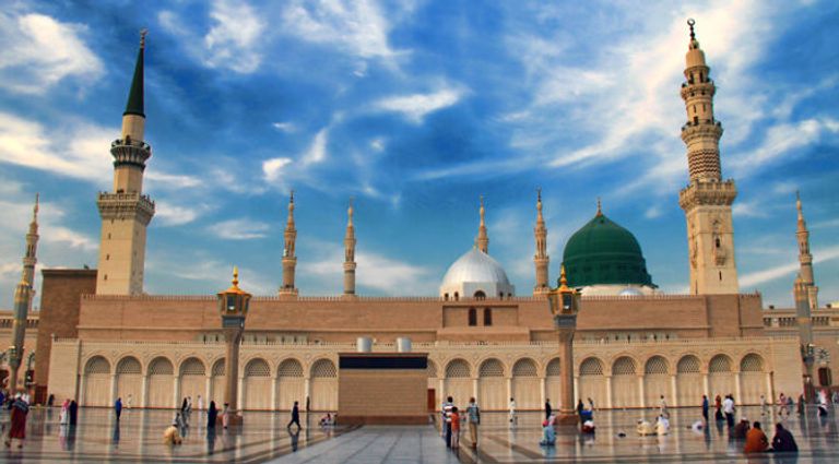 المسجد النبوي الشريف أحد أماكن السياحة في المدينة المنورة