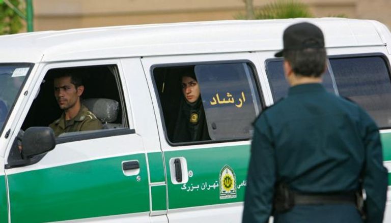 سيارة للشرطة الإيرانية