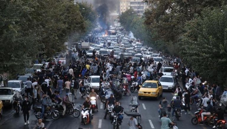 جانب من احتجاجات إيران (أ ف ب)