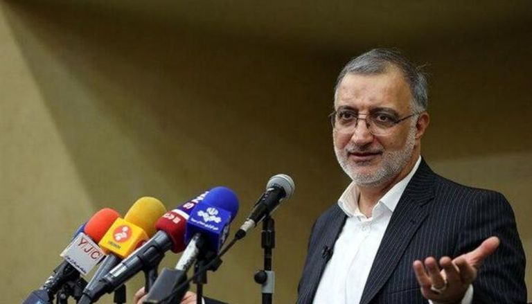 رئيس بلدية طهران الذي ينتمي للتيار المتشدد، علي رضا زاكاني