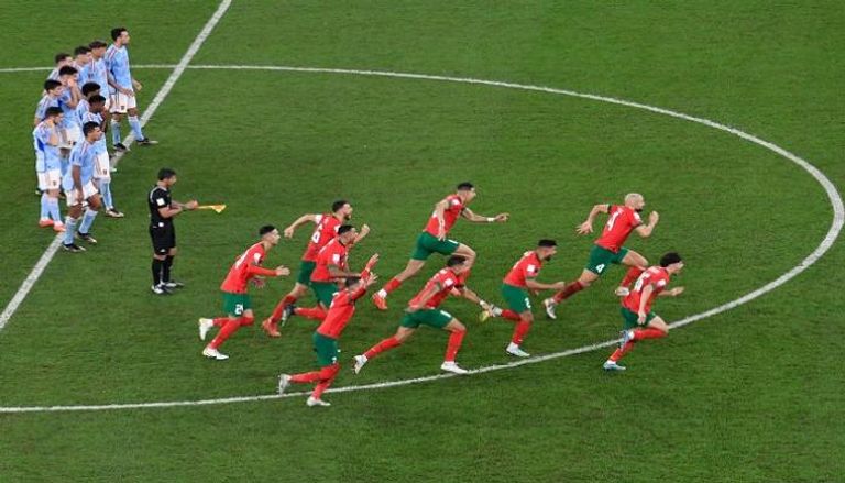 لحظة فوز المغرب بركلات الترجيح أمام إسبانيا في كأس العام قطر 2022