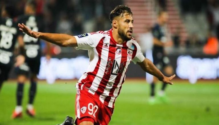 يوسف بلايلي سعيد بن رحمة لاعب وست هام يونايتد