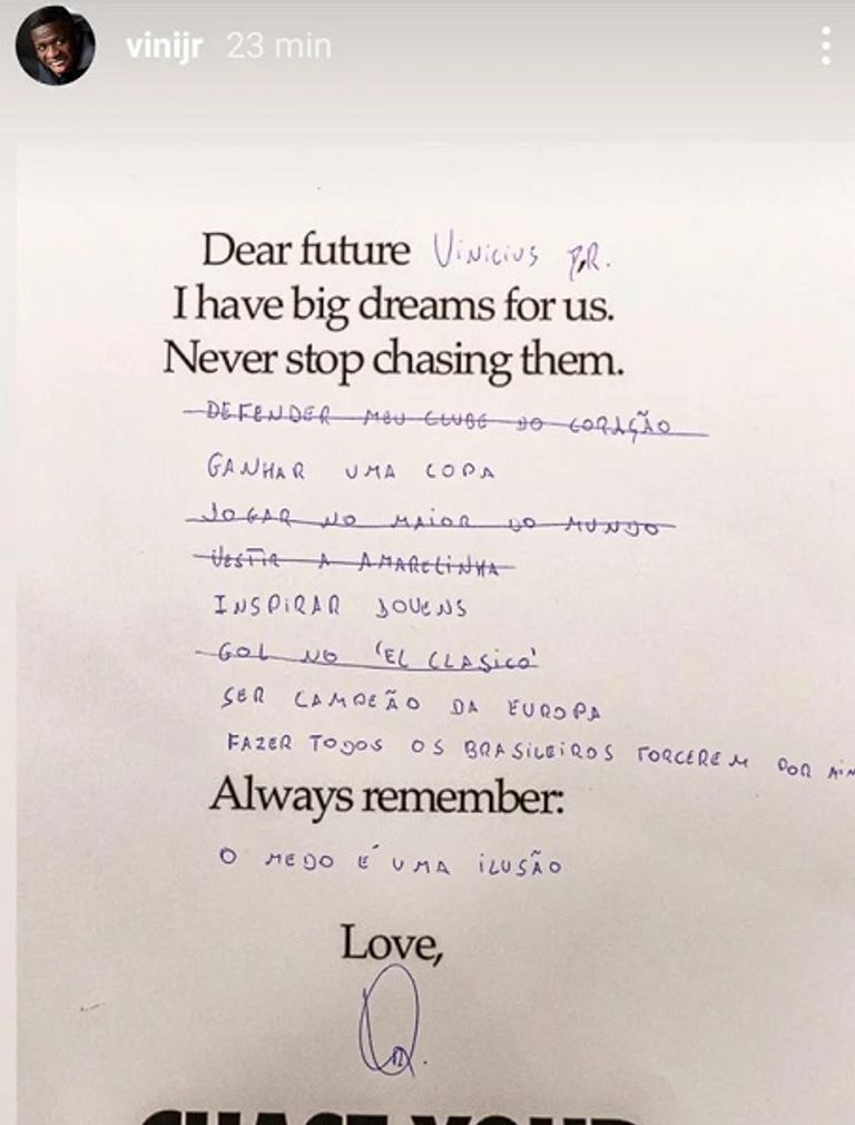 قائمة أحلام فيني