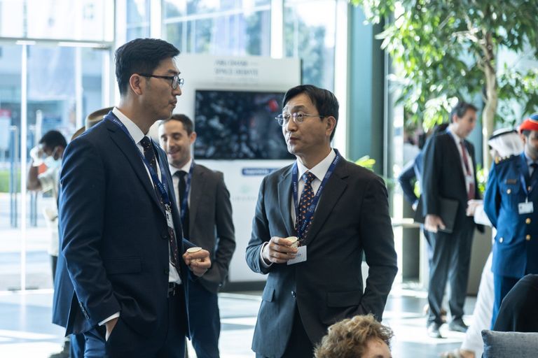 حوار أبوظبي للفضاء