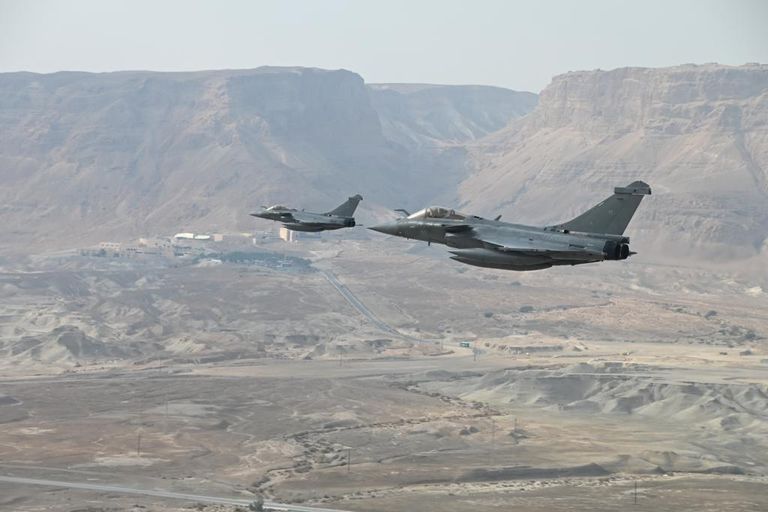 جانب من المناورة بين سلاحي الجو الإسرائيلي والفرنسي