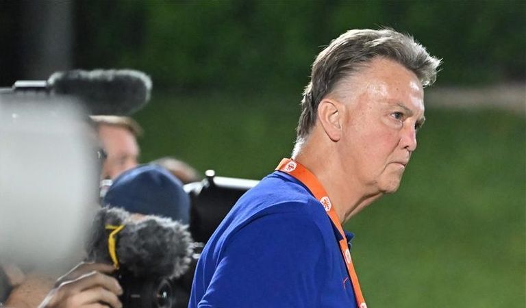 فان جال الساعي للانتقام في كأس العالم 2022 ليونيل ميسي ضد هولندا في 2014