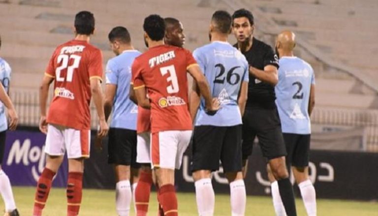بث مباشر لمباراة الأهلي والمحلة في الدوري المصري