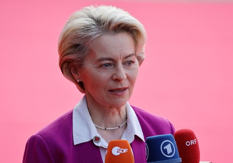 رئيسة المفوضية الأوروبية أورسولا فون دير لايين 