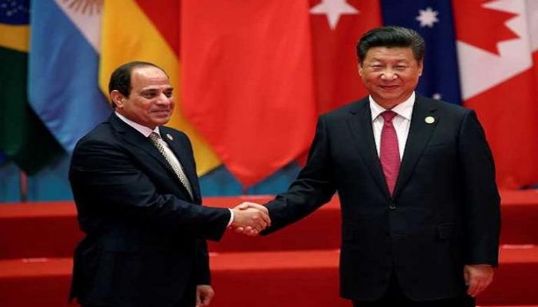الرئيسان الصيني والمصري خلال لقاء سابق