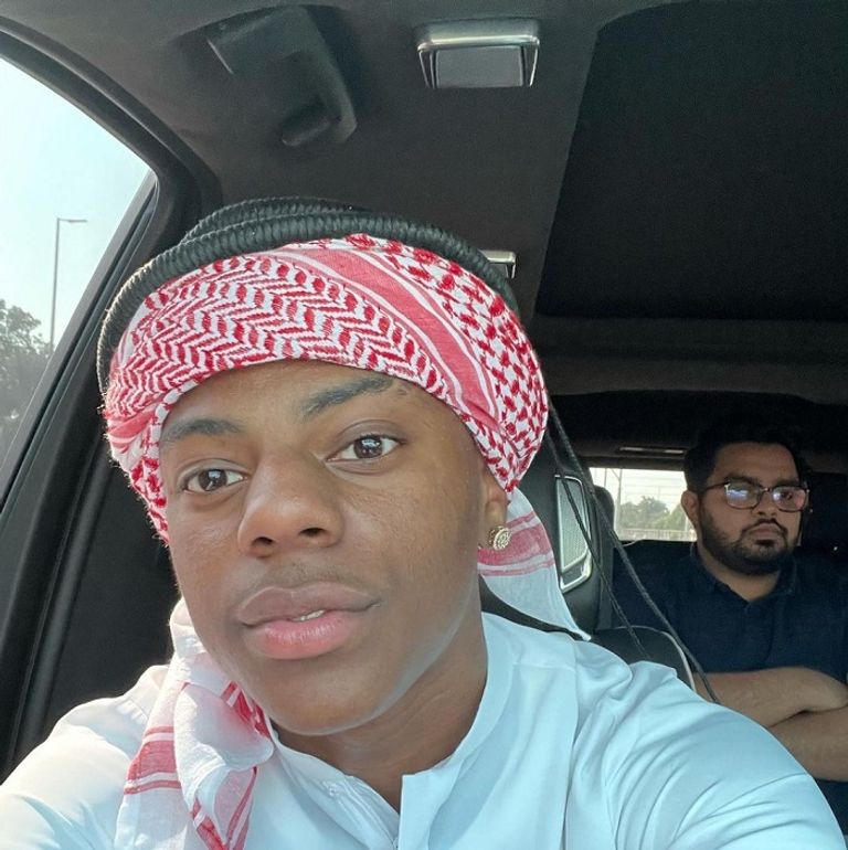 اليوتيوبر الأمريكي الشهير سبيد في جامع الشيخ زايد الكبير