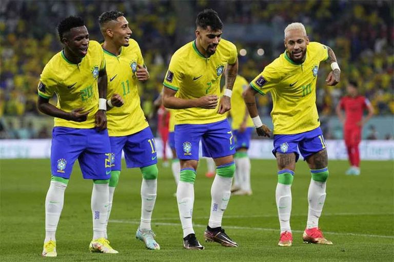 رقصة المنتخب البرازيلي