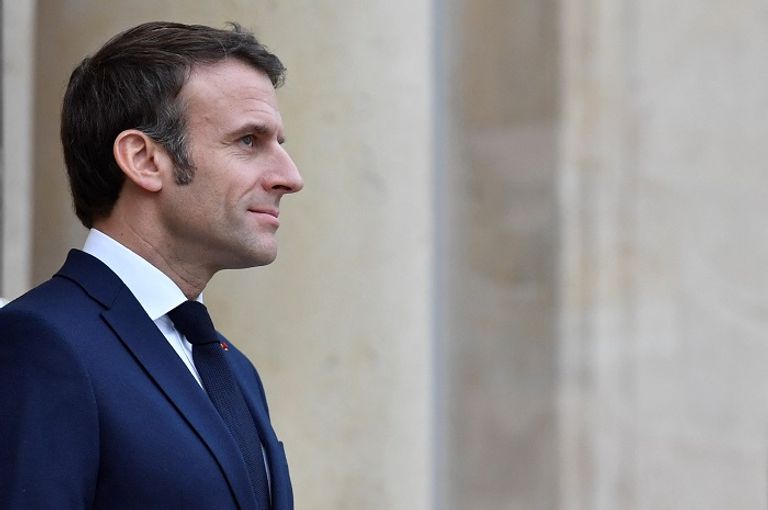 الرئيس الفرنسي إيمانويل ماكرون وزيرة الخارجية الفرنسية كاترين كولونا