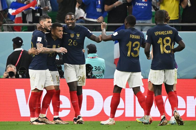 مبابي ومنتخب فرنسا مبابي وكايل ووكر.. من يربح في موقعة كأس العالم؟