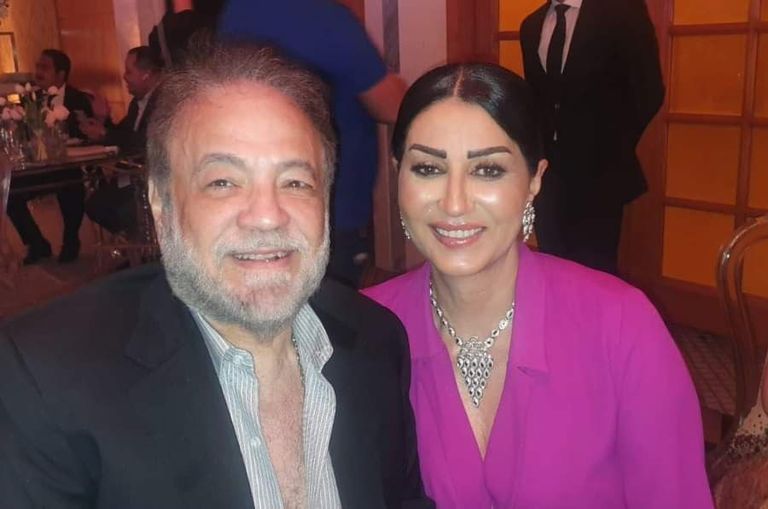 الفنان كريم عبد العزيز