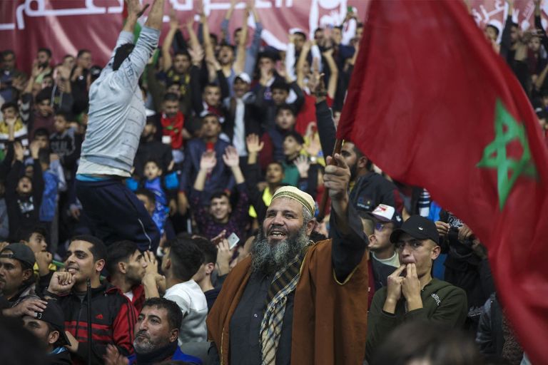 احتفالات عارمة بفوز المغرب على البرتغال في المونديال