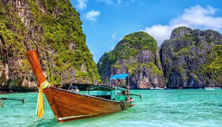 تايلاند تتوقع تضاعف أعداد السياح بها العام المقبل