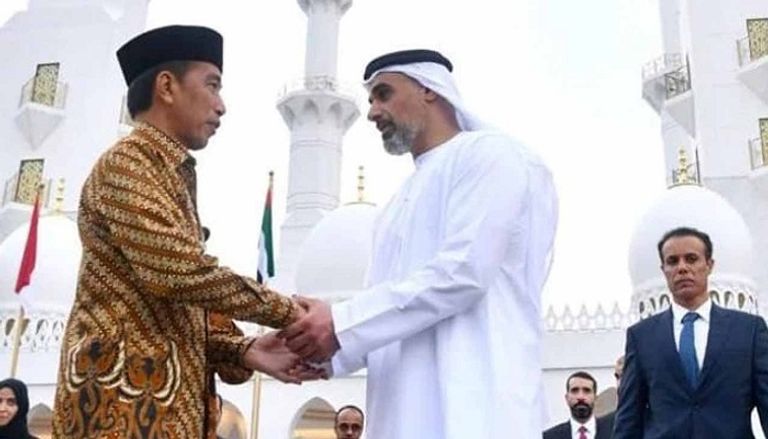 الشيخ خالد بن محمد بن زايد آل نهيان مع رئيس إندونيسيا