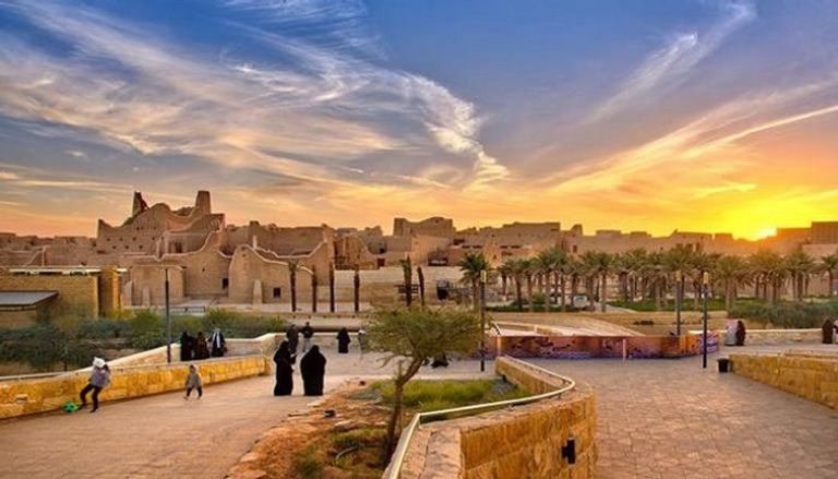 رقم قياسي للسياحة الوافدة إلى السعودية