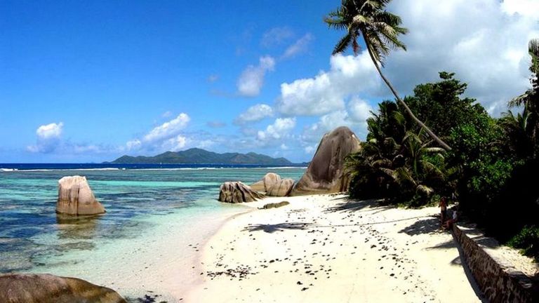 بايا بيتش أحد أجمل شواطئ ماليزيا كوالالمبور أفضل 5 شواطئ مالیزیا كوالالمبور