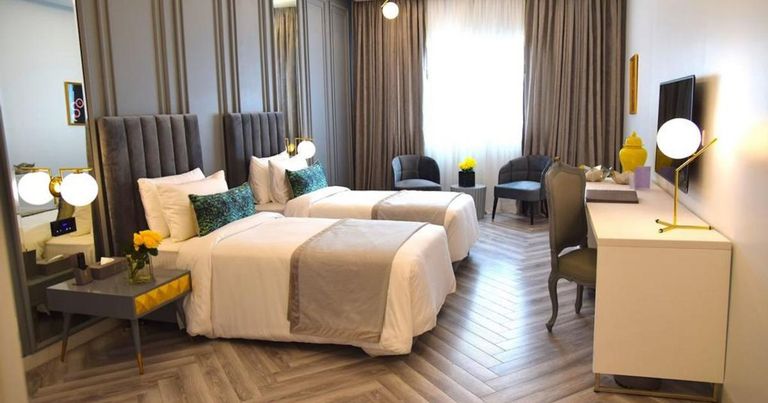 فندق نيشات جوهر تاون أحد أفضل الفنادق في لاهور