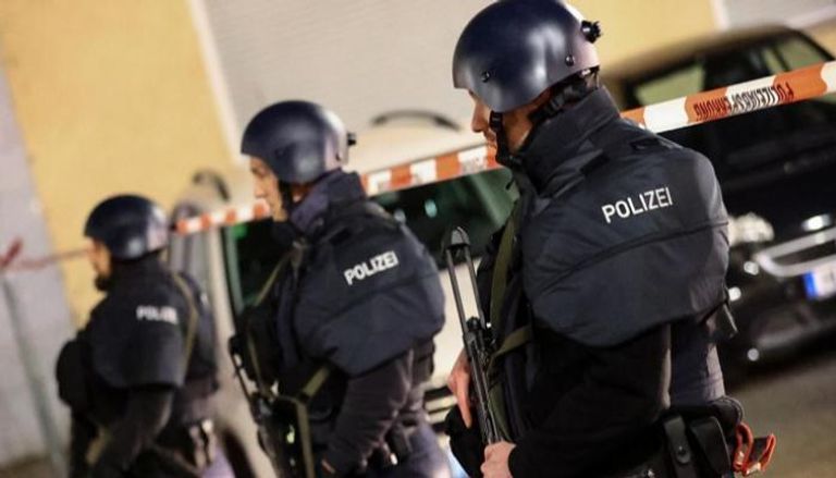عناصر من الشرطة الألمانية  - رويترز