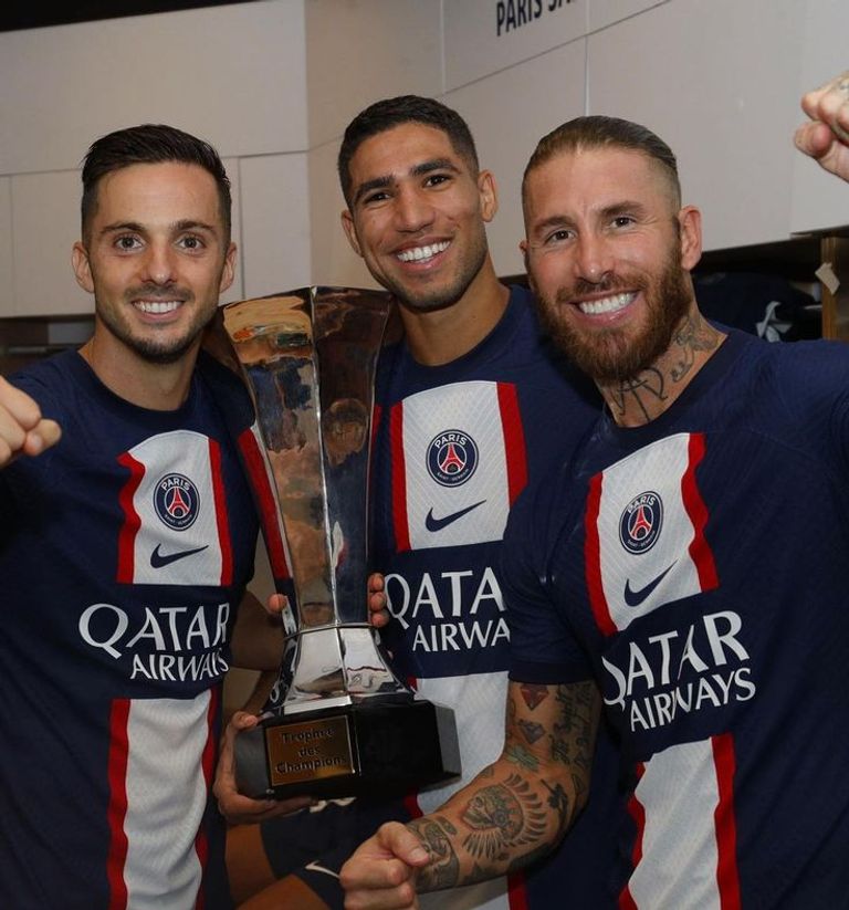 حكيمي وسارابيا بصحبة راموس