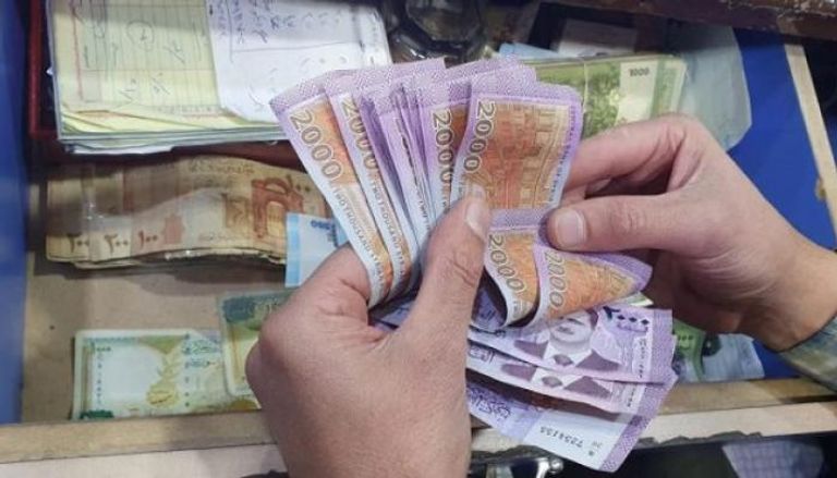 سعر الليرة السورية مقابل الدولار