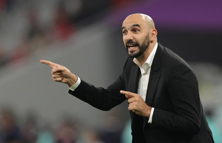 وليد الركراكي ناصر لارغيت المدير الفني للاتحاد السعودي لكرة القدم