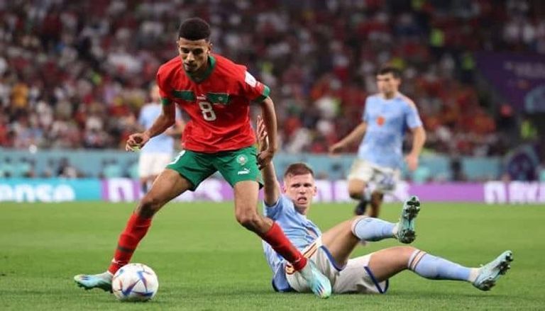 عز الدين أوناحي عز الدين أوناحي لاعب المغرب
