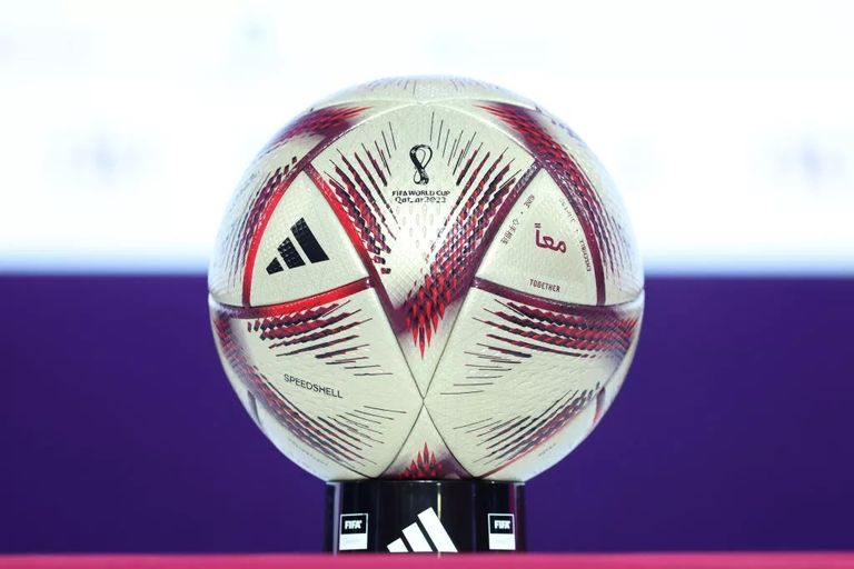 كرة كأس العالم ليونيل ميسي نجم الأرجنتين