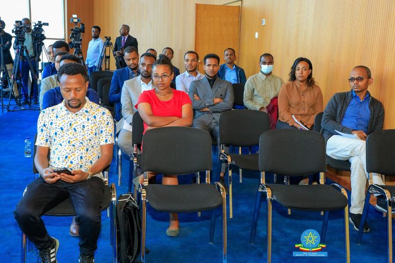 السفير ملس ألم المتحدث باسم الخارجية الإثيوبية