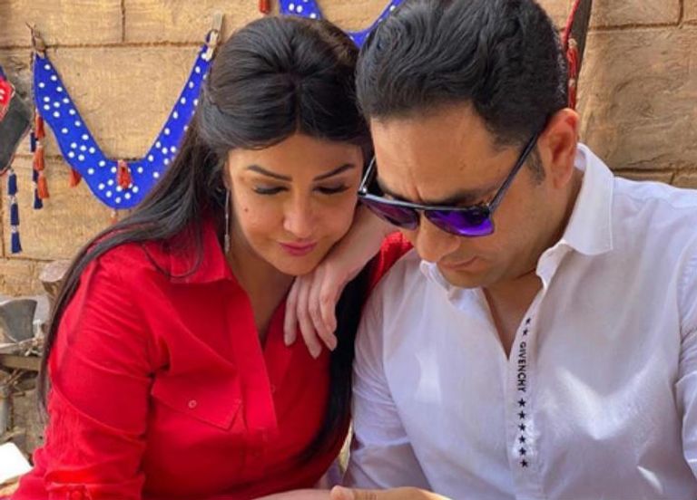 الفنانة المصرية غادة عبدالرازق