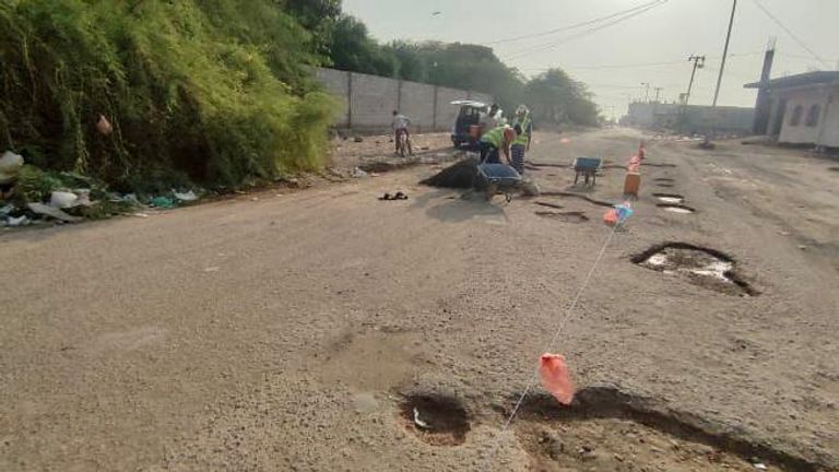 إزالة آثار التخريب الحوثي في اليمن