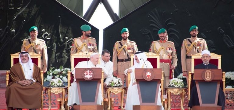 عاهل البحرين الملك حمد بن عيسى بن سلمان آل خليفة