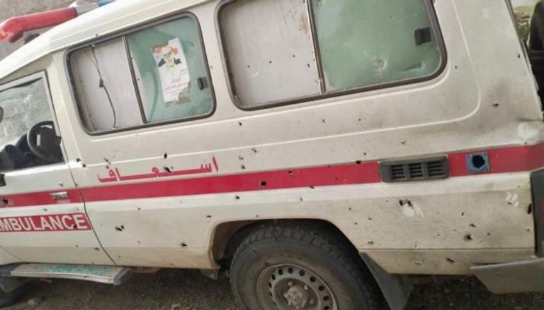 سيارة إسعاف قصفها الحوثيون جنوب اليمن- أرشيفية