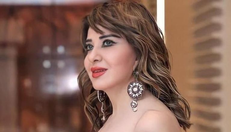 الفنانة اللبنانية مادلين طبر