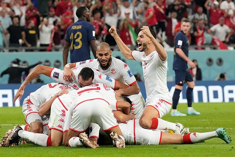 منتخب تونس أمام فرنسا في كأس العالم 1978