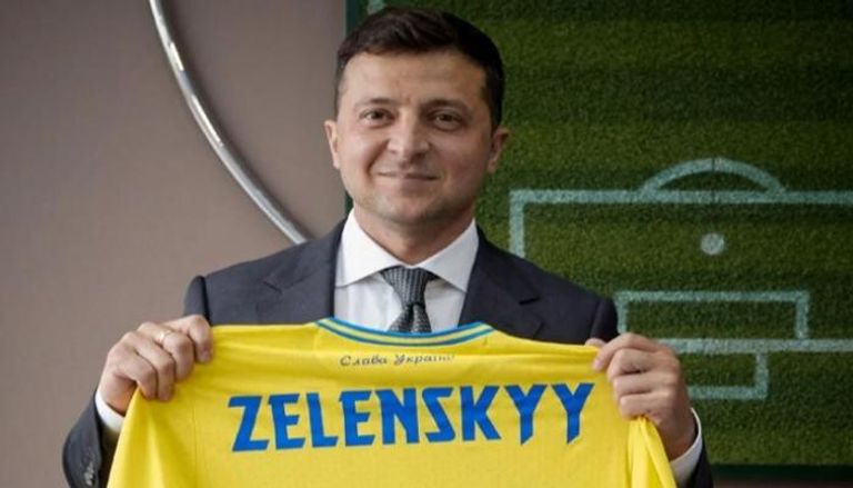 الرئيس الأوكراني فولوديمير زيلينسكي من المهتمين بكرة القدم- أرشيفية