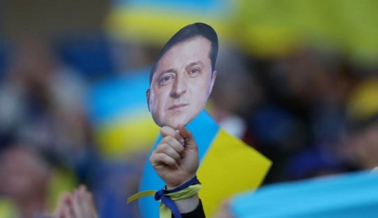 الرئيس الأوكراني فولوديمير زيلينسكي من المهتمين بكرة القدم- أرشيفية