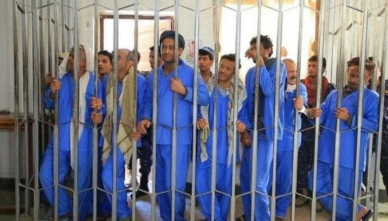 معتقلون يمنيون في سجون الحوثي- أرشيفية